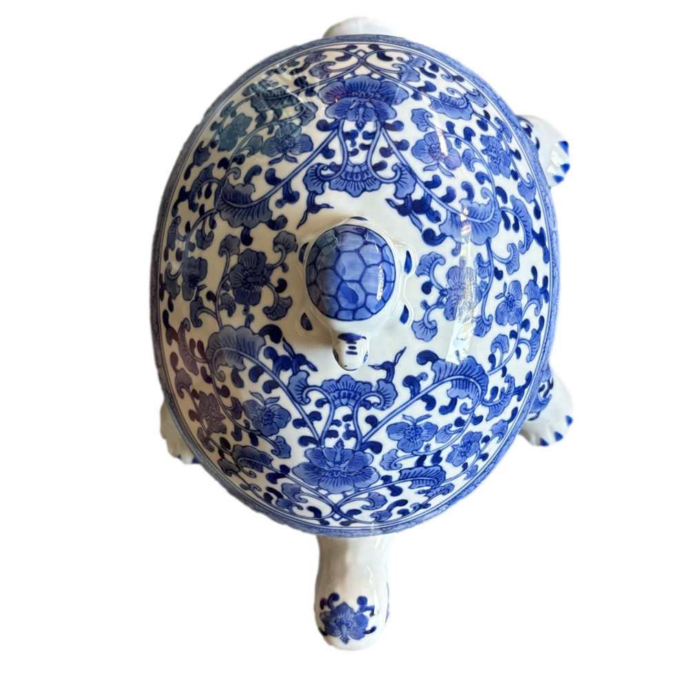 Blue and White Ceramic Turtle Canister - Picture 2 of 7